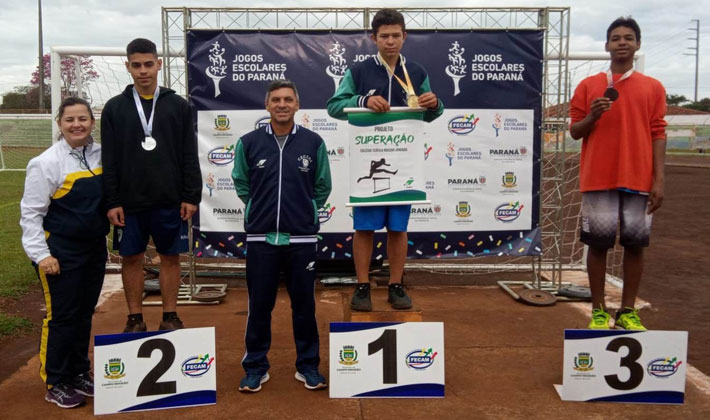 João Emanoel é campeão paranaense do Salto em Altura e vai representar o Paraná nos Jogos Escolares Brasileiros no Rio de Janeiro